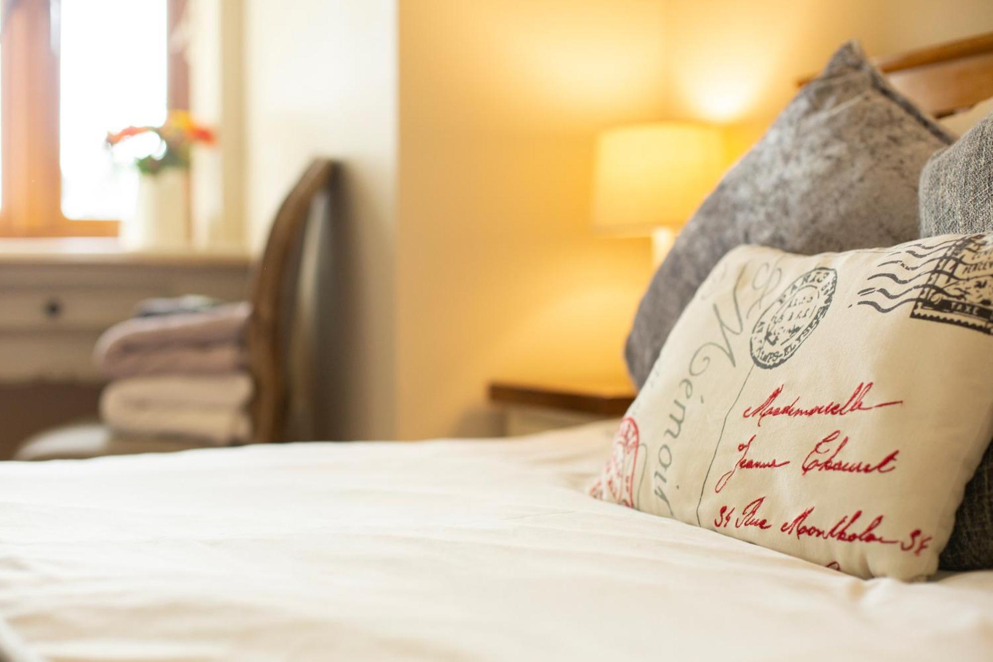 Hillcroft Accommodation Redhill  Phòng bức ảnh